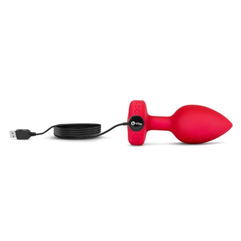 B-Vibe Heart Plug M/L Red - silikonowy model intymny z pilotem