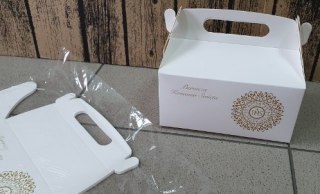Pudełko na ciasto 10szt KOMUNIA 17x14,5x12 cm 7582
