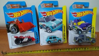 Auto metalowe HOT WHEELS DNG93