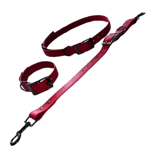 Kajdanki na nogi BDSM z łącznikiem. Regulowane, czerwone, do bondage.