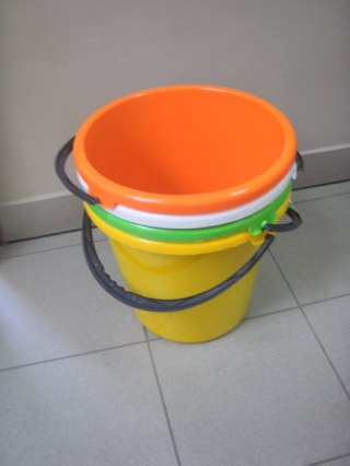Wiadro 16l. 0334