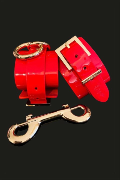 Kinky Diva High Gloss Ankle Cuffs Red - mankiety na kostki, wegańska skora
